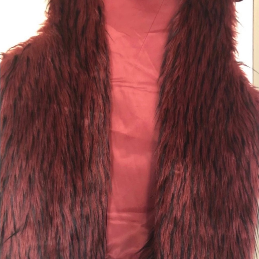 Women’s Faux Fur Vest by LAPIS